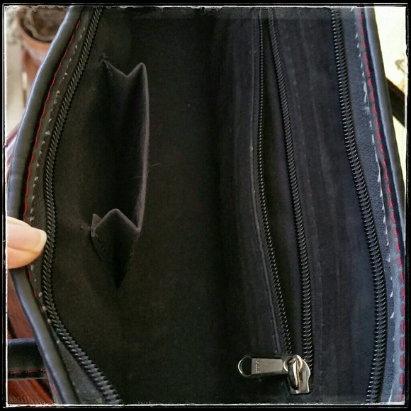 Fair Trade Hibiscus Shoulder Bag ...14" Wide - Picture 2 of 4